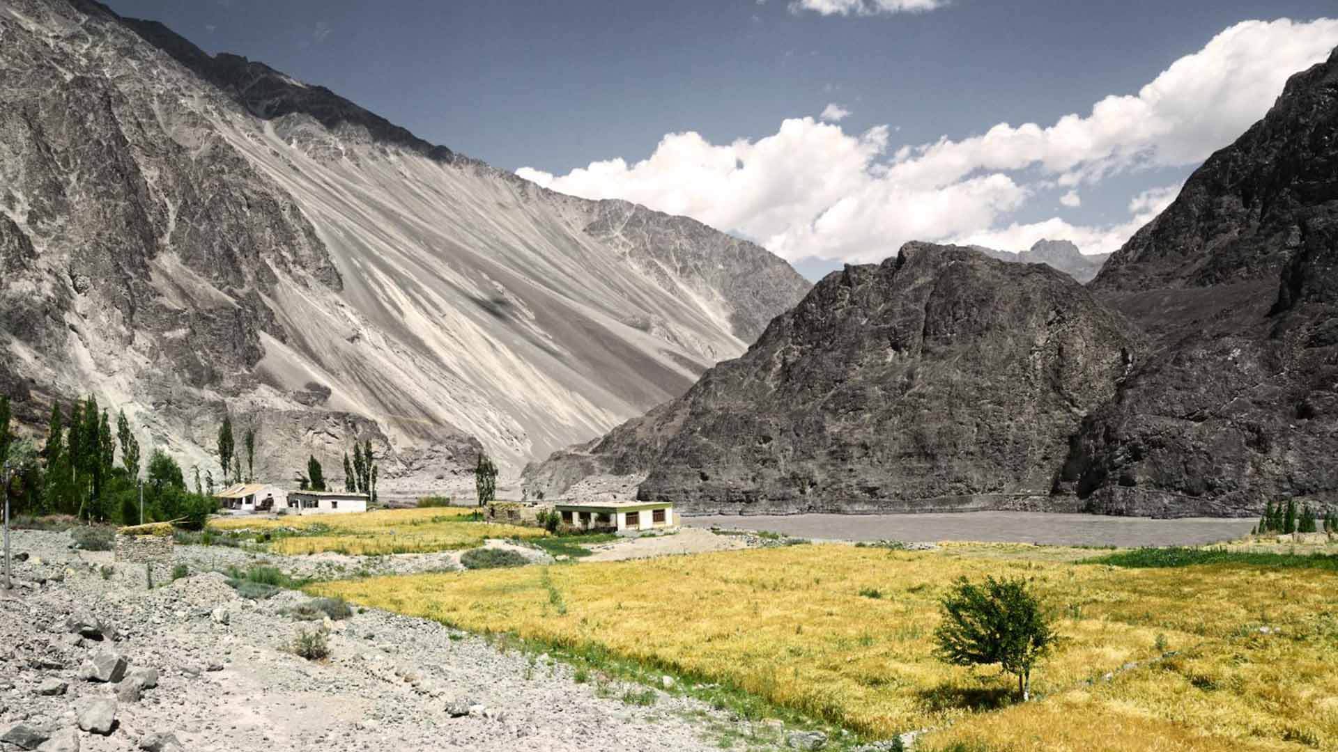 visit valley tours travels, kashmir tours travels, ladakh tours travels, jammu tours travels, kashmir trip, vaisnodevi tour packages, kashmir trip plan, kashmir tour packages, jammu tour packages, ladakh tour packages