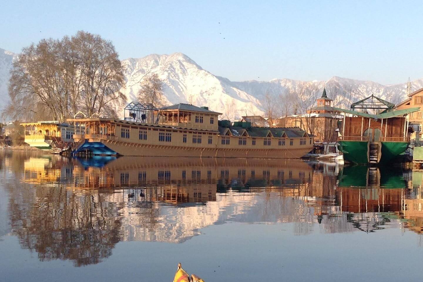 visit valley tours travels, kashmir tours travels, ladakh tours travels, jammu tours travels, kashmir trip, vaisnodevi tour packages, kashmir trip plan, kashmir tour packages, jammu tour packages, ladakh tour packages